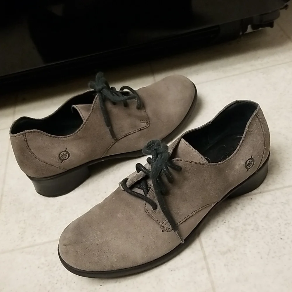BORN suede Oxfords unisex